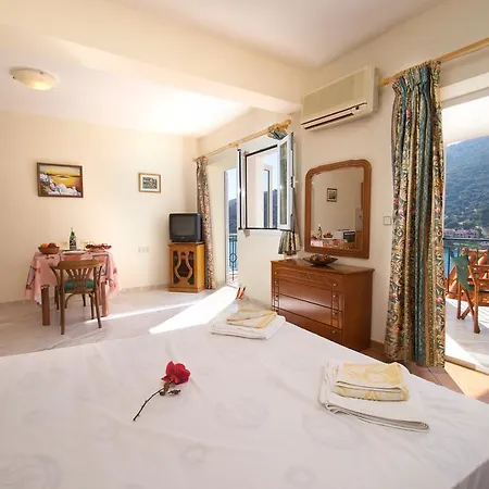 Boulevard Aetos Apartment