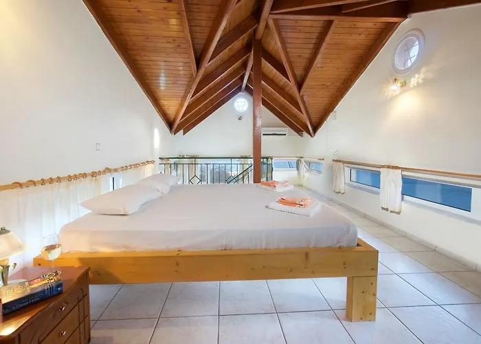 Boulevard Aetos * Айя-Евфимия